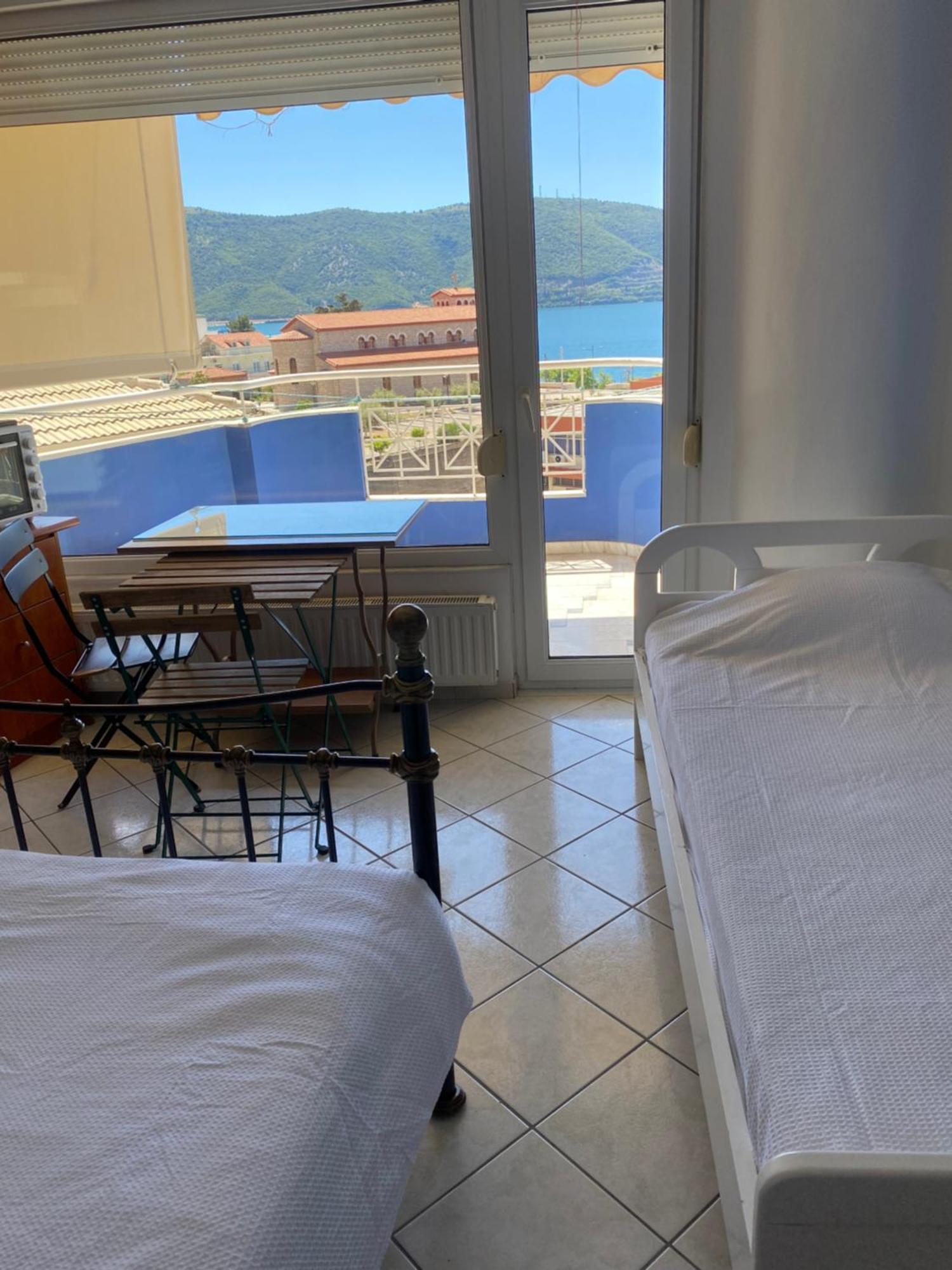 Maria'S Roomstudios Apartments Flats To Let Seaside Heart City Chantzara Spyropoulos Игуменица Экстерьер фото